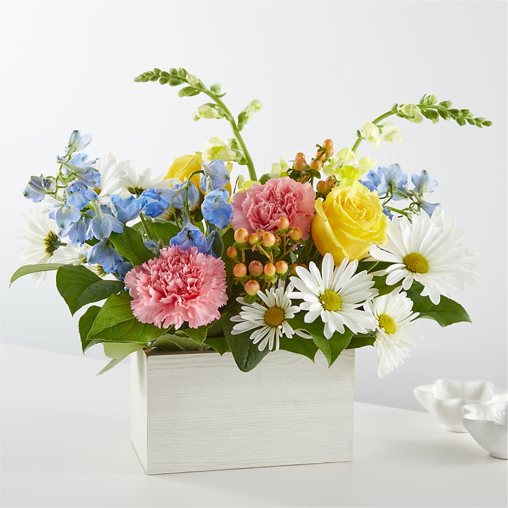 Sun Salutation Box Bouquet – Vidor Florist, Vidor TX