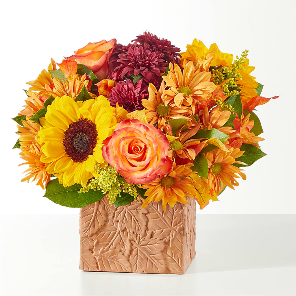 The Outdoors Bouquet – Vidor Florist, Vidor TX