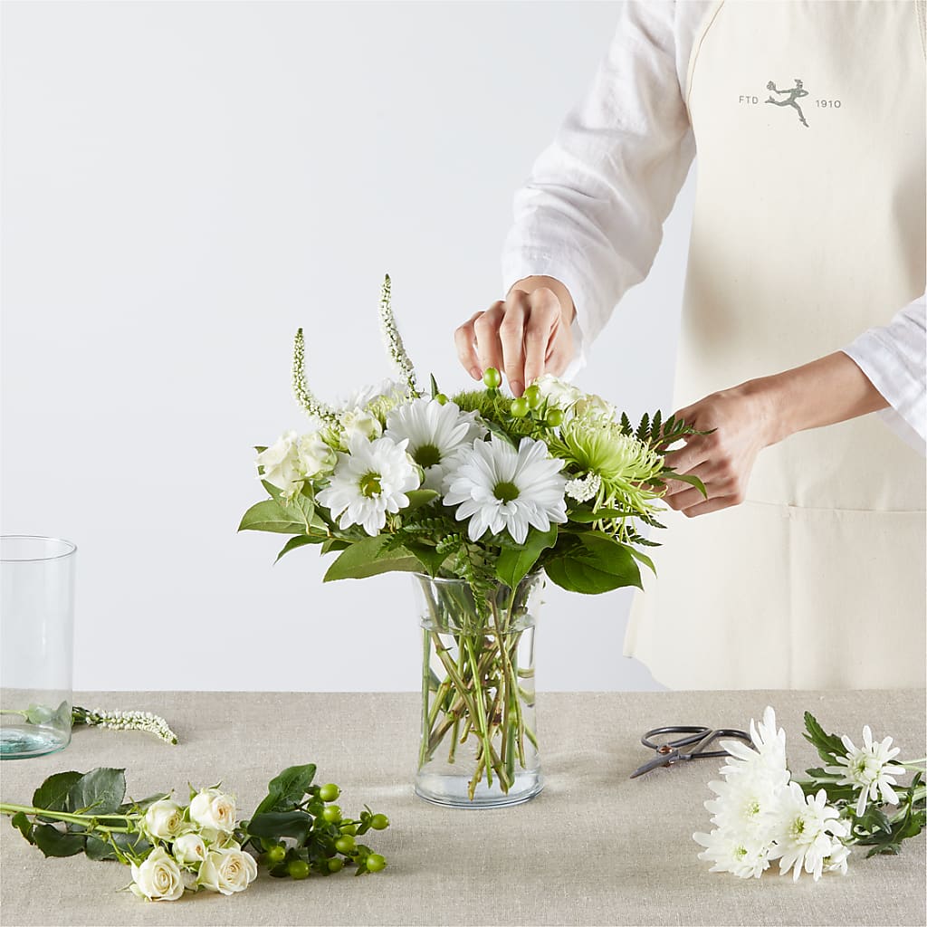 Irish Garden - A Florist Original – Vidor Florist, Vidor TX