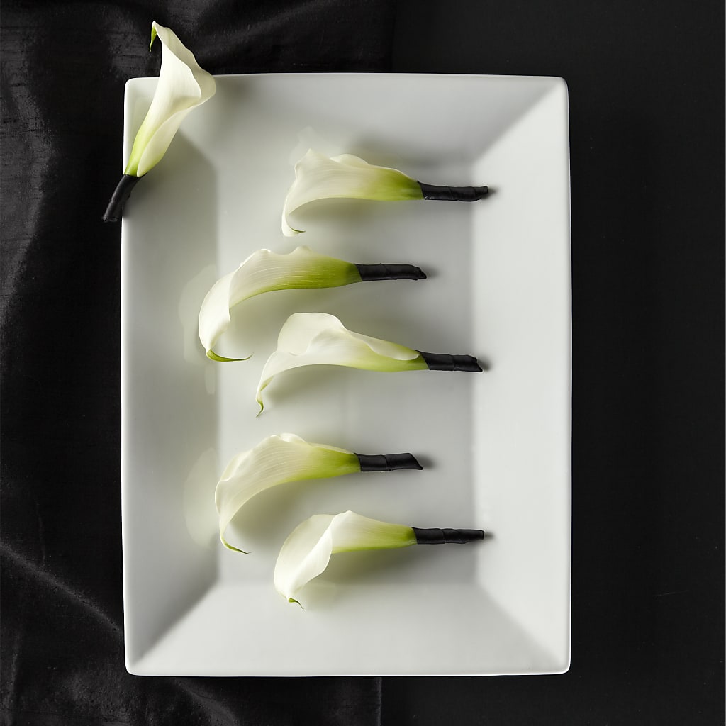 Calla Lily Promise Boutonniere – Vidor Florist, Vidor TX