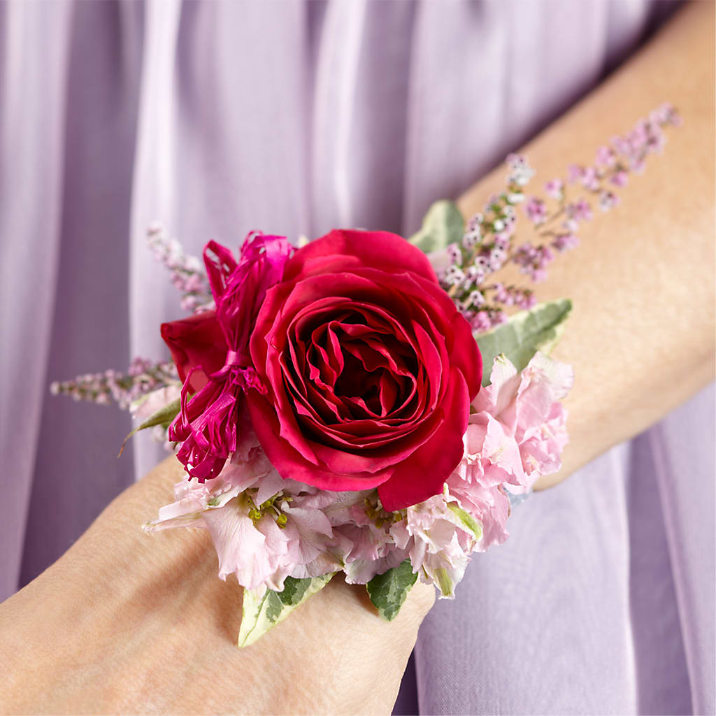 Rose Charm Corsage – Vidor Florist, Vidor TX