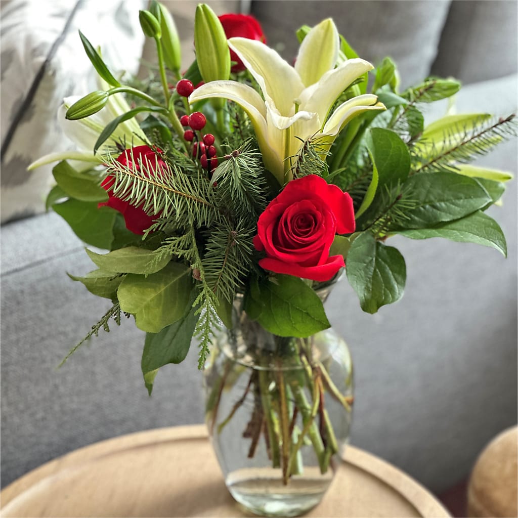 Sparkling Snowflakes Bouquet –  Vidor Florist, Vidor TX