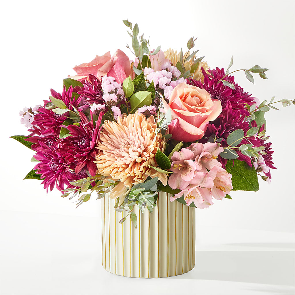 Berry Cobbler Bouquet with Ivory Vase –  Vidor Florist, Vidor TX